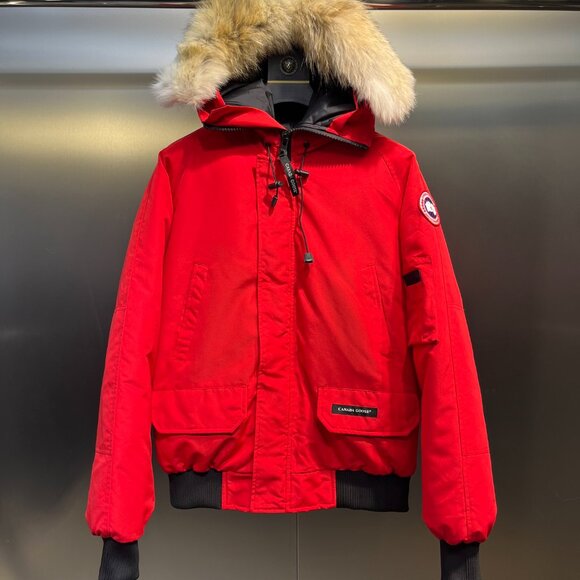 Canada Goose Chilliwa 7999M Aviator Short Model 01